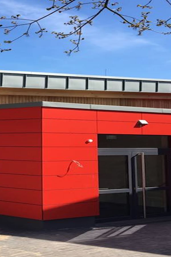 Schule & Kindergarten